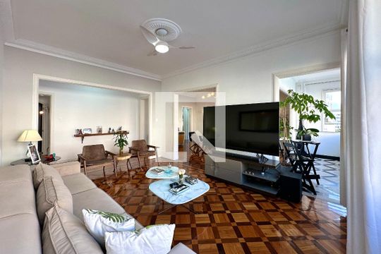 Apartamento à venda com 4 quartos, 327m² em Copacabana, Rio de Janeiro
