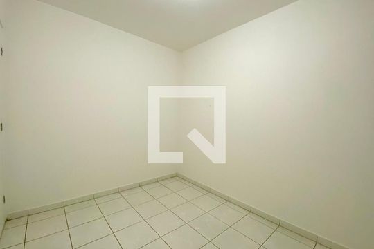 Quarto 2 de apartamento para alugar com 2 quartos, 100m² em Vila Alzira, Guarulhos