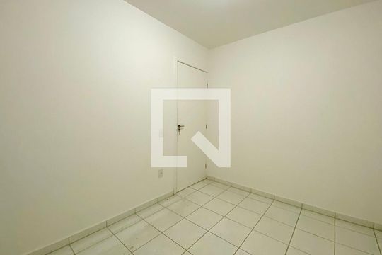 Quarto 2 de apartamento para alugar com 2 quartos, 100m² em Vila Alzira, Guarulhos