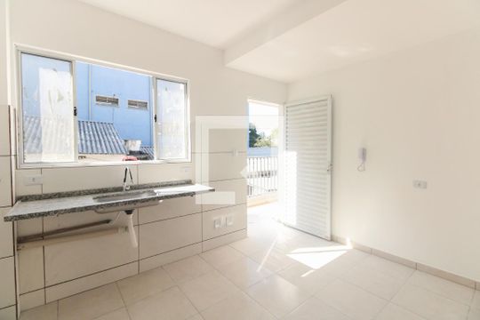 Sala e Cozinha  de apartamento para alugar com 1 quarto, 32m² em Penha de França, São Paulo