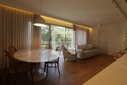Sala de apartamento à venda com 3 quartos, 108m² em Vila Mariana, São Paulo