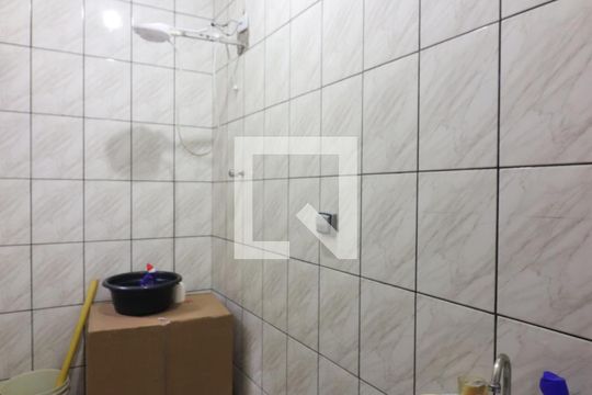 Banheiro Social 1 de casa à venda com 3 quartos, 62m² em Jardim Las Vegas, São Bernardo do Campo