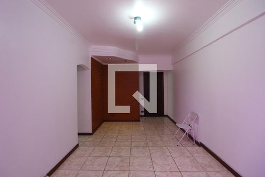 Sala de apartamento para alugar com 2 quartos, 62m² em Tanque, Rio de Janeiro