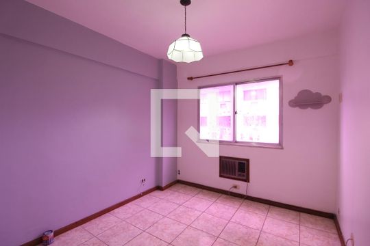 Quarto 1 de apartamento para alugar com 2 quartos, 62m² em Tanque, Rio de Janeiro