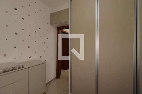 Quarto de apartamento à venda com 2 quartos, 70m² em Jardim Europa, Santo André