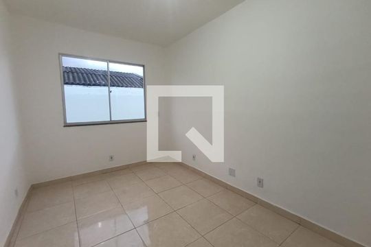 Quarto 1 de casa para alugar com 2 quartos, 90m² em Andrade Araujo, Belford Roxo
