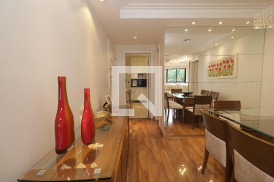 Sala de apartamento à venda com 3 quartos, 117m² em Chácara Klabin, São Paulo