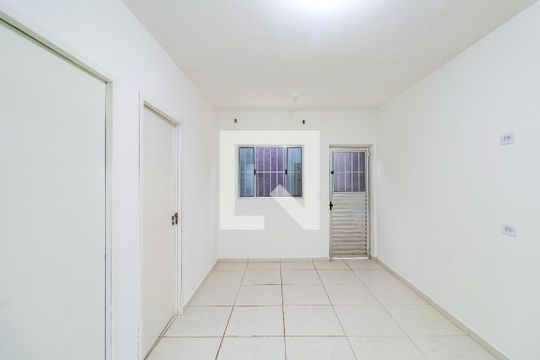 Casa para alugar com 2 quartos, 38m² em Parque Regina, São Paulo