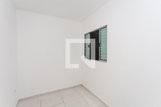 quarto 2 de casa para alugar com 2 quartos, 38m² em Parque Regina, São Paulo