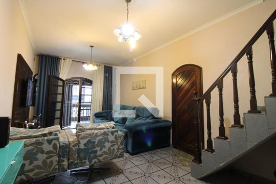 Sala de casa à venda com 4 quartos, 250m² em Jardim Fernandes, São Paulo