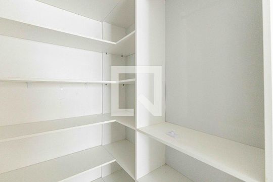 quarto 1  de apartamento à venda com 2 quartos, 48m² em Passo das Pedras, Porto Alegre