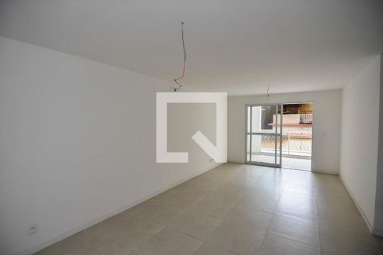 Sala de apartamento para alugar com 1 quarto, 78m² em Vila Isabel, Rio de Janeiro