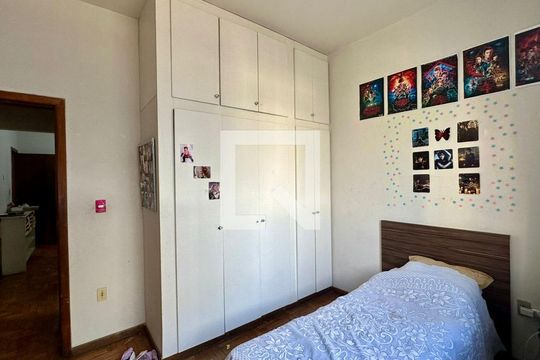 Quarto  1 de apartamento à venda com 3 quartos, 80m² em Nova Suíça, Belo Horizonte