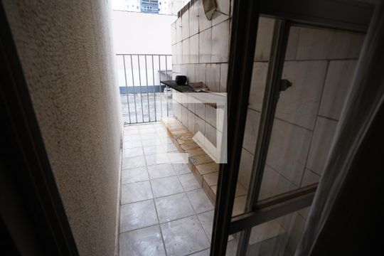 Apartamento para alugar com 3 quartos, 72m² em Setor Bueno, Goiânia