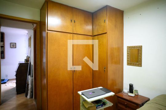 Quarto 1 de apartamento para alugar com 2 quartos, 50m² em Vila Água Funda, São Paulo