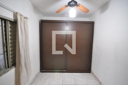 Quarto 2 de casa à venda com 2 quartos, 80m² em Cidade Brasil, São Paulo