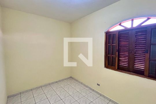 Quarto 1 de casa à venda com 3 quartos, 125m² em Jardim Santa Barbara, Guarulhos