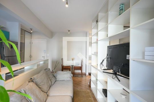 Sala de kitnet/studio para alugar com 1 quarto, 38m² em Vila Andrade, São Paulo
