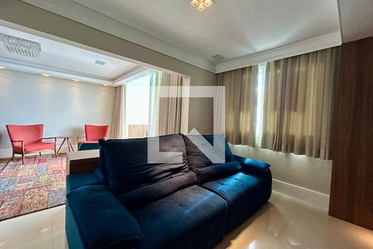 Sala 2 de apartamento para alugar com 3 quartos, 160m² em Centro, Florianópolis