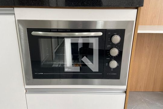 Forno de apartamento para alugar com 1 quarto, 25m² em Butantã, São Paulo