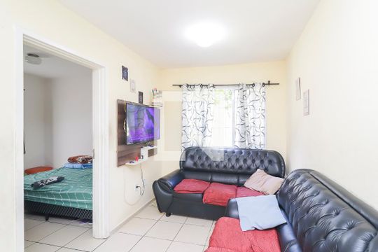 Sala de apartamento à venda com 2 quartos, 50m² em Jardim Guaianazes, São Paulo