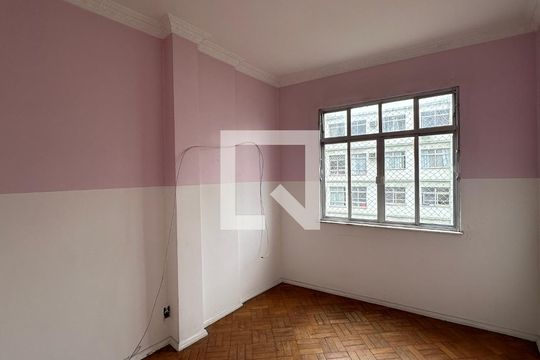 Quarto de apartamento à venda com 1 quarto, 70m² em Botafogo, Rio de Janeiro
