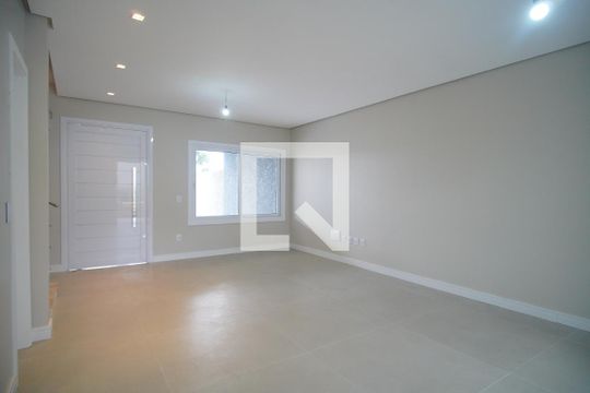 Sala de casa à venda com 3 quartos, 158m² em Feitoria Seller, São Leopoldo