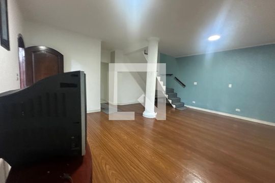 Casa para alugar com 5 quartos, 400m² em Jardim Paraiso, Barueri