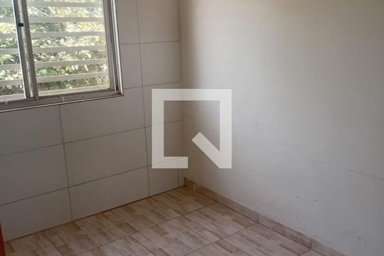 Quarto 2 de casa para alugar com 4 quartos, 184m² em Papillon Park, Aparecida de Goiânia