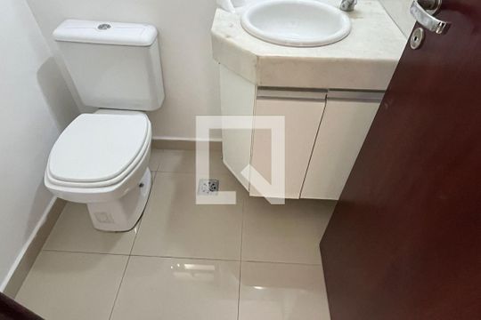 Lavabo de casa para alugar com 3 quartos, 166m² em Ponta da Praia, Santos
