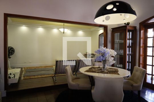 Sala de casa à venda com 5 quartos, 600m² em Chácara Meyer, São Paulo