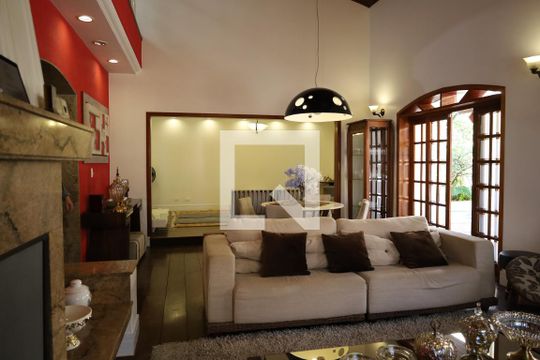 Sala de casa à venda com 5 quartos, 600m² em Chácara Meyer, São Paulo