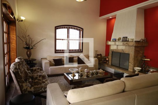 Sala de casa à venda com 5 quartos, 600m² em Chácara Meyer, São Paulo
