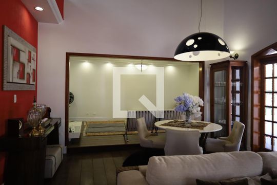 Sala de casa à venda com 5 quartos, 600m² em Chácara Meyer, São Paulo