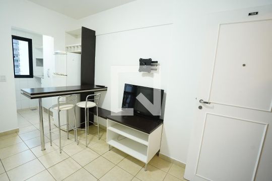 Apartamento à venda com 1 quarto, 45m² em Setor Bela Vista, Goiânia