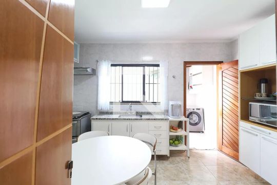 Cozinha de casa de condomínio à venda com 3 quartos, 116m² em Jardim Leonor Mendes de Barros, São Paulo