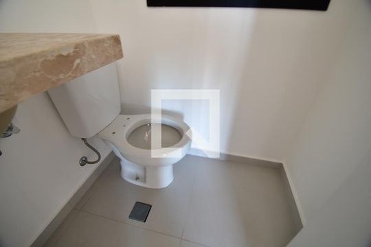 Lavabo de apartamento à venda com 3 quartos, 91m² em Bairro das Palmeiras, Campinas
