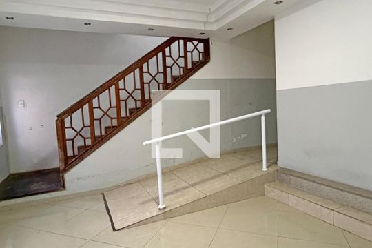 Sala de casa para alugar com 5 quartos, 270m² em Ponta da Praia, Santos