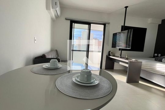 Studio de apartamento para alugar com 1 quarto, 46m² em Centro, Campinas