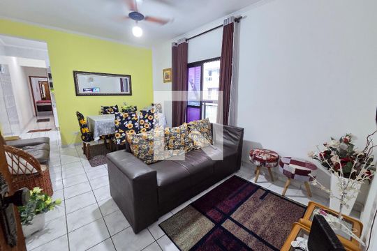 Sala de apartamento para alugar com 2 quartos, 75m² em Guilhermina, Praia Grande