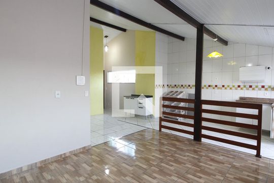 Studio de casa para alugar com 1 quarto, 60m² em Jardim Caiçara, Cabo Frio