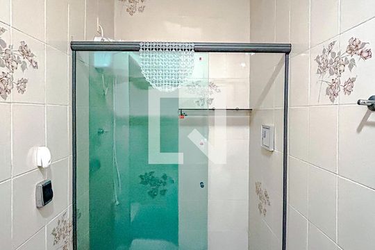 Banheiro da Suíte 1 de casa à venda com 4 quartos, 300m² em Chácara Santo Antônio (zona Leste), São Paulo