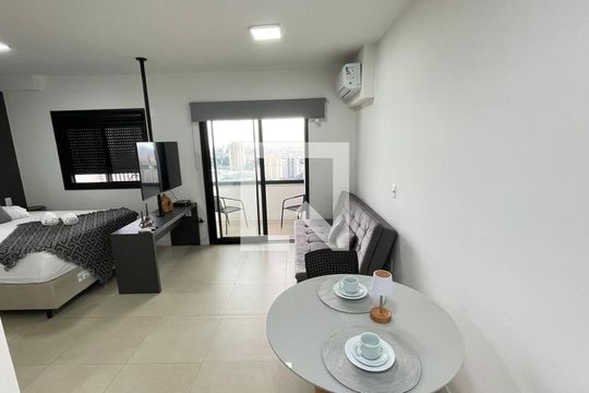 Apartamento para alugar com 1 quarto, 46m² em Centro, Campinas