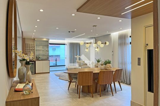Sala de apartamento para alugar com 4 quartos, 208m² em Embaré, Santos