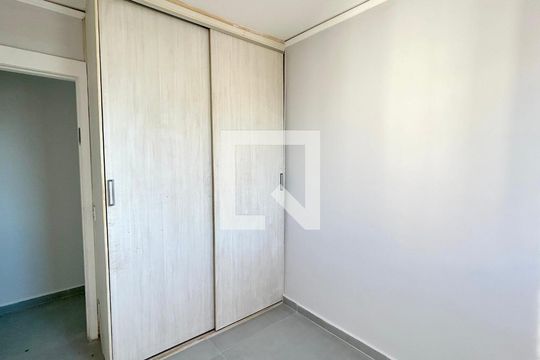 Quarto 1 de apartamento para alugar com 2 quartos, 45m² em Ponte Grande, Guarulhos