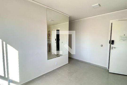 Sala de apartamento para alugar com 2 quartos, 45m² em Ponte Grande, Guarulhos
