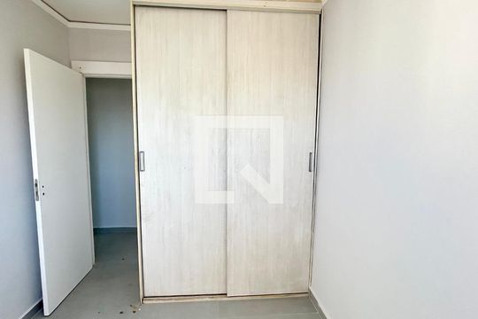 Quarto 1 de apartamento para alugar com 2 quartos, 45m² em Ponte Grande, Guarulhos