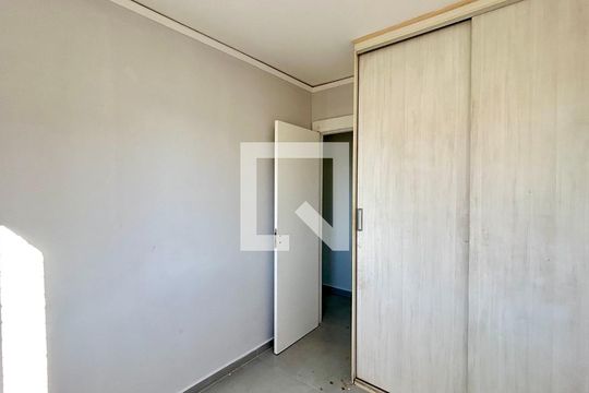Quarto 1 de apartamento para alugar com 2 quartos, 45m² em Ponte Grande, Guarulhos