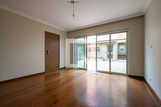 Sala 2 de casa à venda com 3 quartos, 371m² em Sumaré, São Paulo