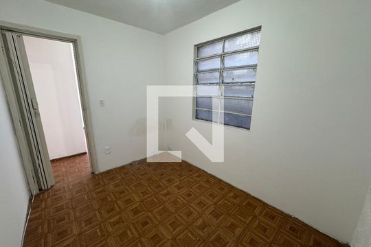 Quarto 1 de apartamento à venda com 2 quartos, 63m² em Qna 18, Brasília